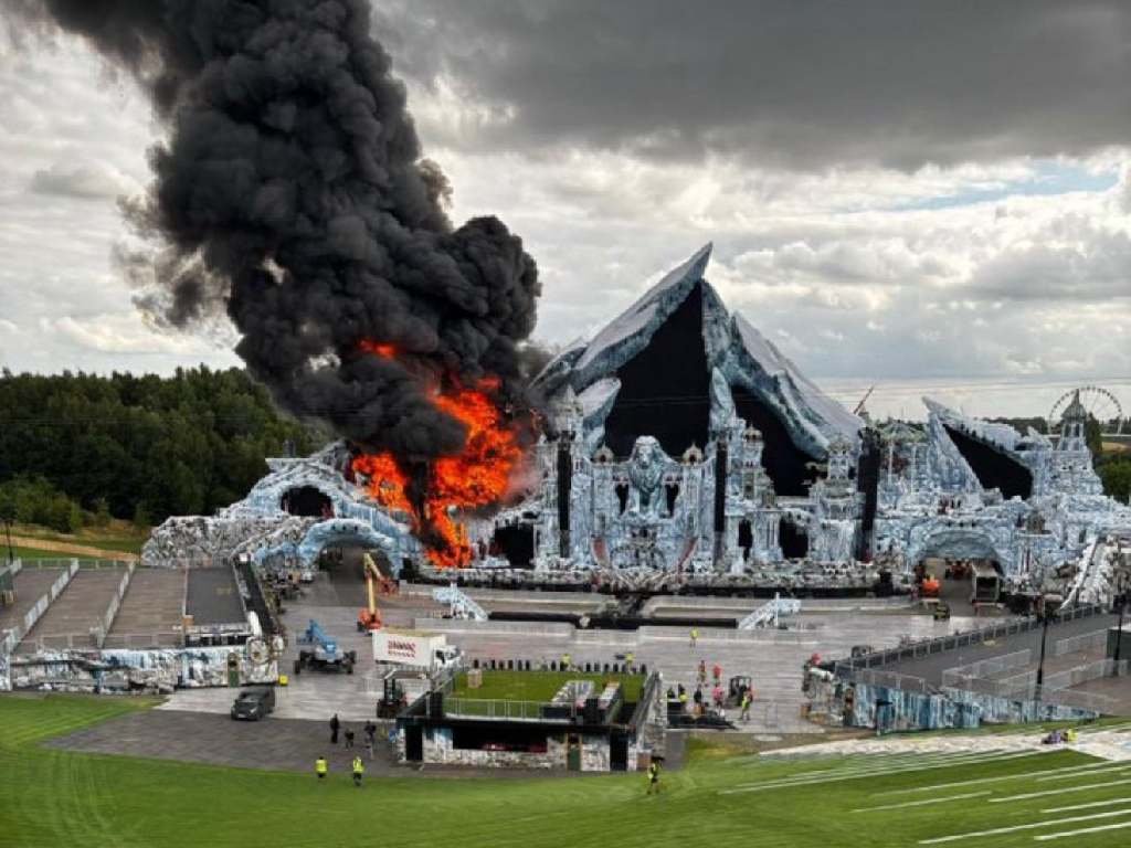 Tomorrowland, en alerta por incendio previo al festival