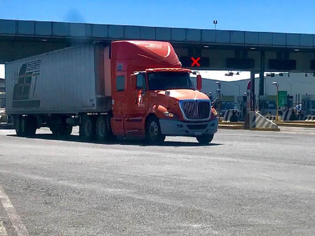 Oro y plata robados en Jalisco: comando armado se lleva 33 toneladas