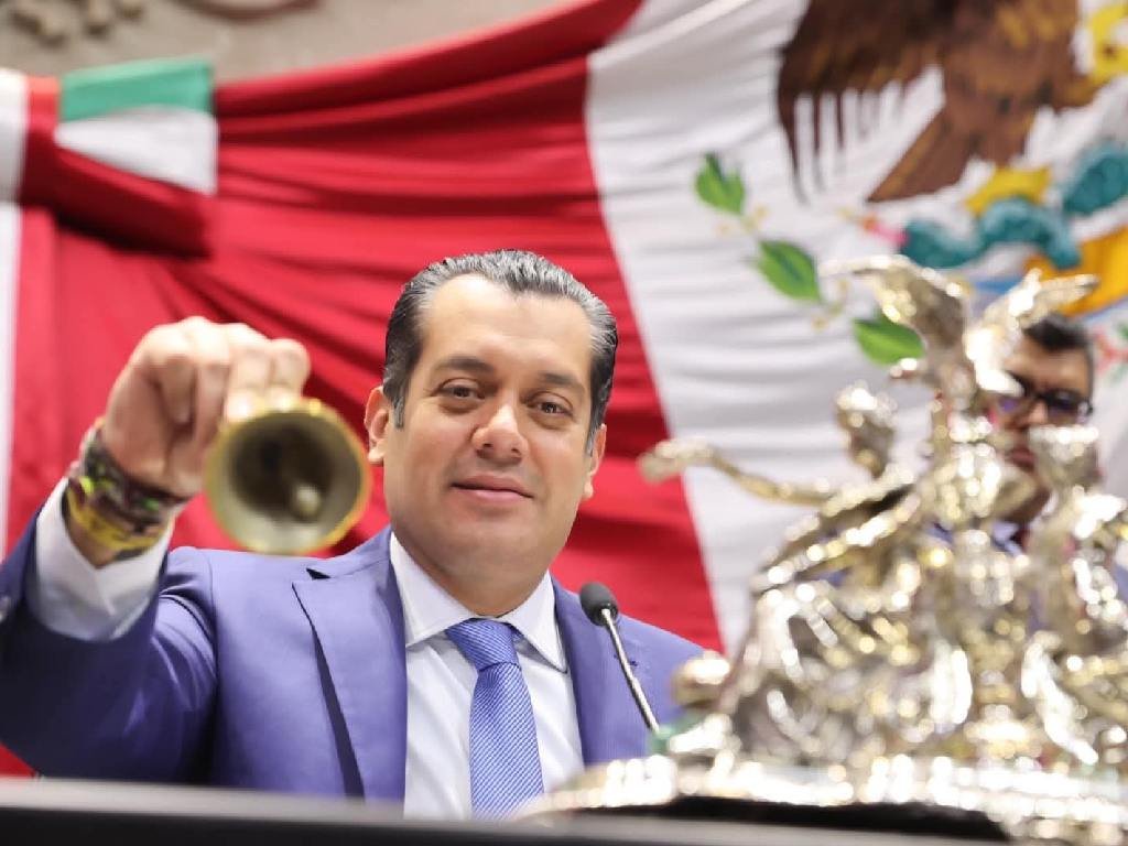 Gutiérrez Luna insiste en “campaña negra” por sus bienes millonarios: “Ya lo aclaré”