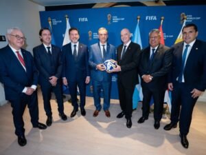 Conmebol busca un Mundial 2030 con más partidos y grupos completos en Argentina, Uruguay y Paraguay