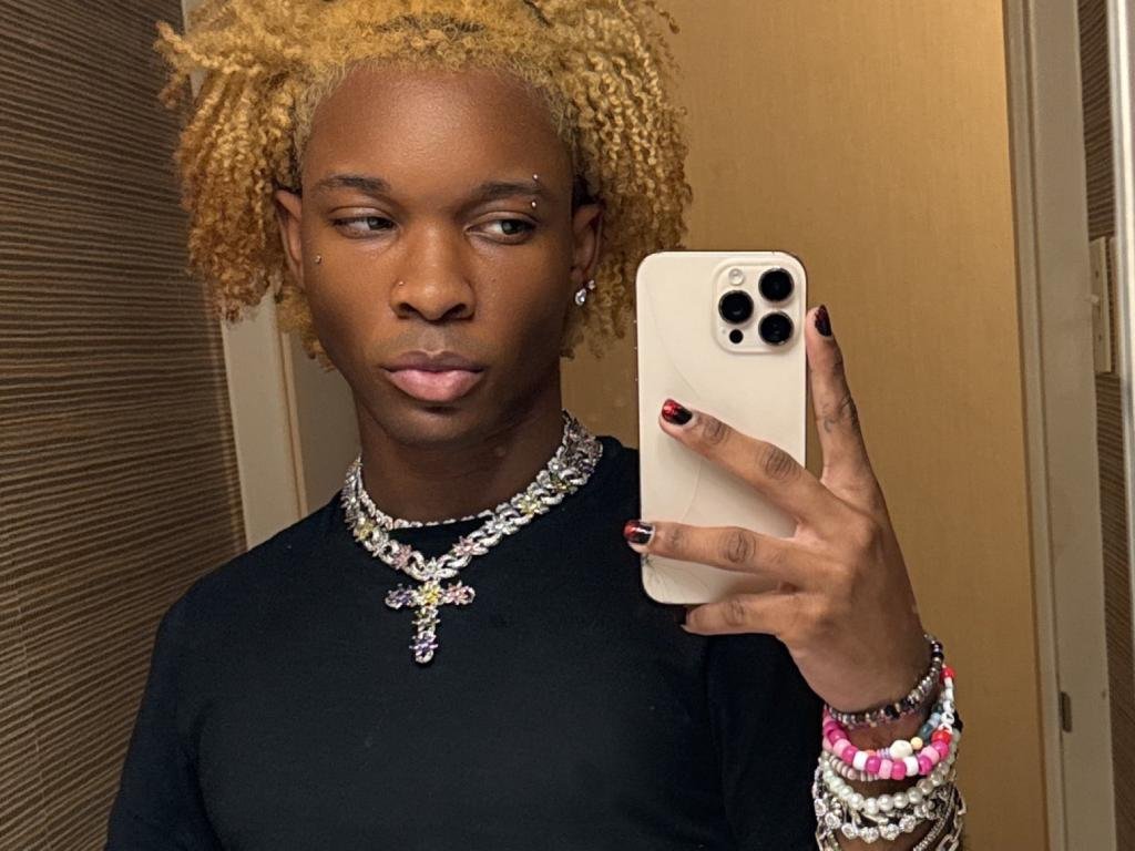 Identifican restos de adolescente desaparecida en auto registrado a nombre del cantante D4vd en Los Ángeles