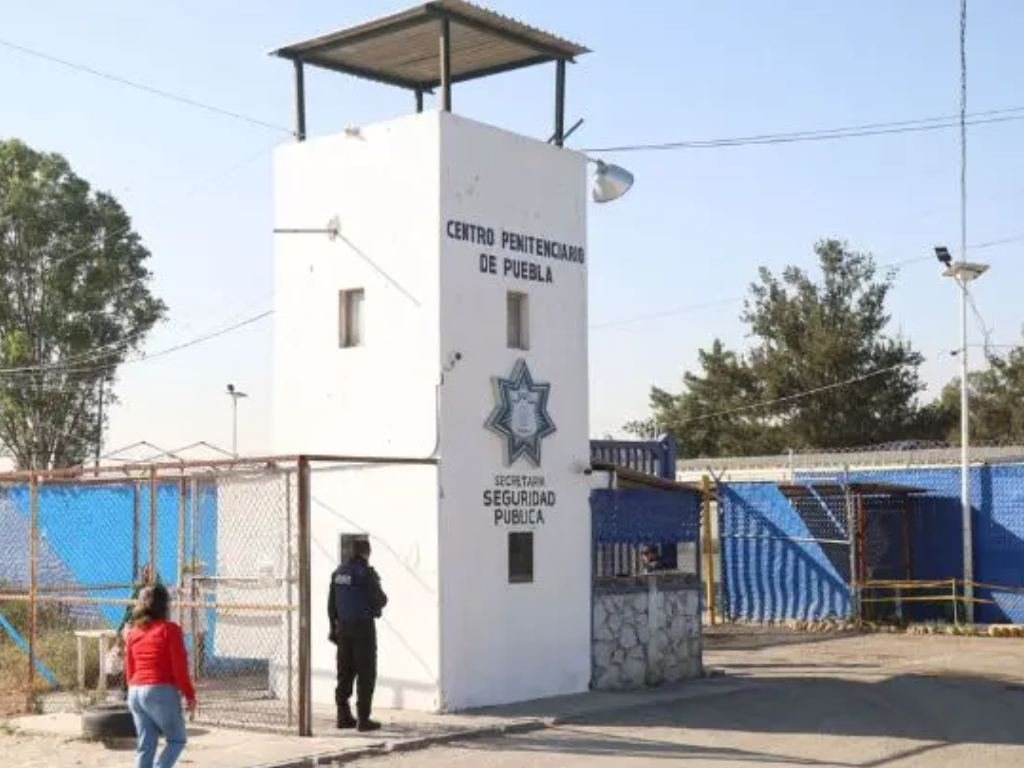 Fiesta en penal de Puebla: autoridades abren investigación