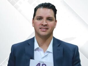 Ministro Arístides afirmar que usa la IA como una herramienta complementaria en la Corte