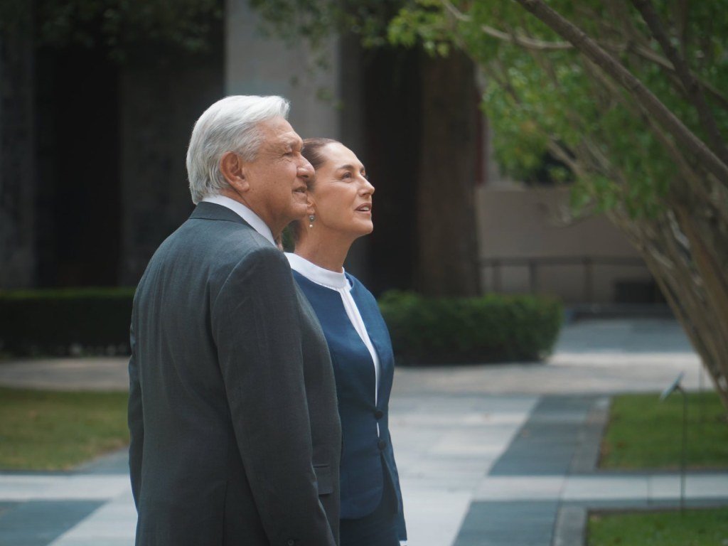 Sheinbaum celebra el cumpleaños de AMLO: “Felicitaciones cariñosas de aquí a Palenque”