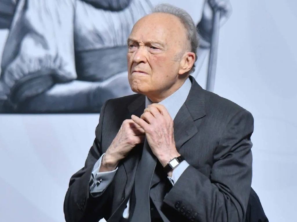 Gertz Manero es propuesto como embajador en “un país amigo” tras su renuncia a la FGR; “nueva tarea me honra y agradezco”