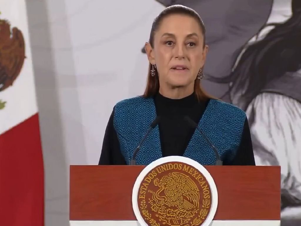 Sheinbaum da última revisión a la reforma electoral y asegura: “ahora sí, ya está lista”