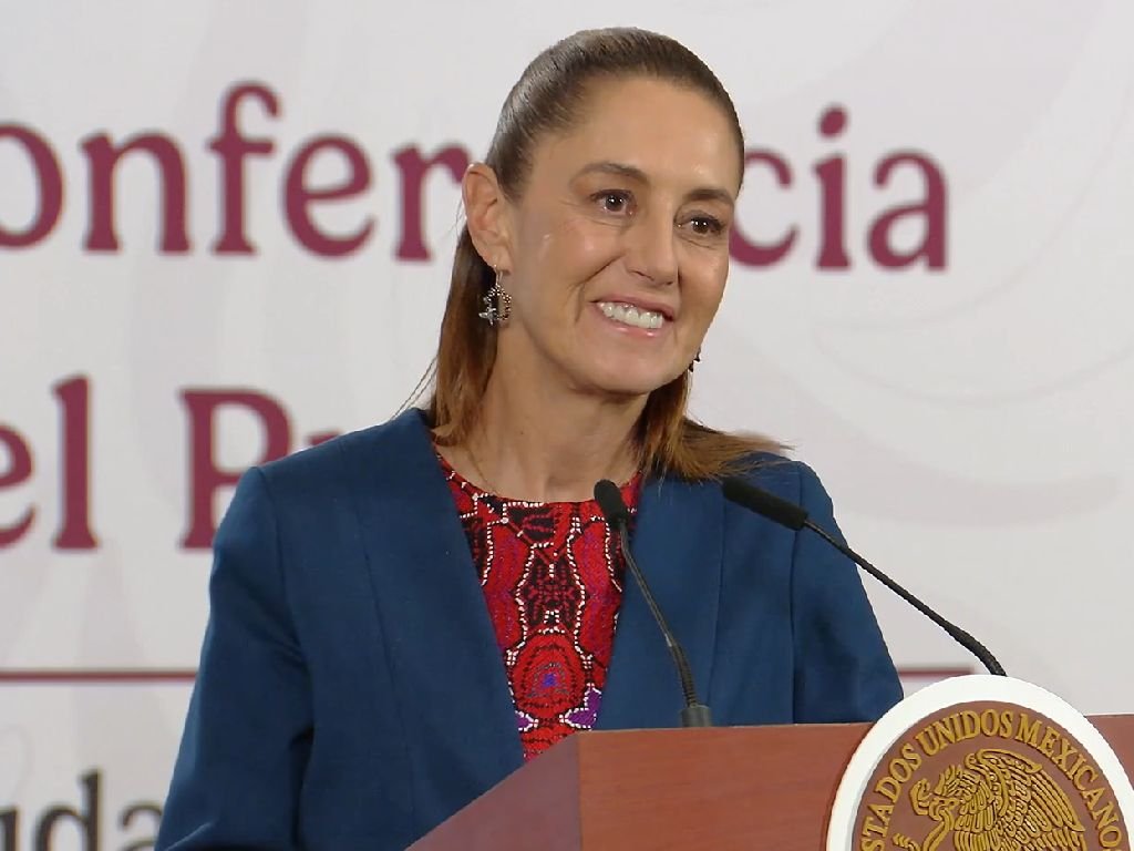 Sheinbaum descarta eliminar fuero de legisladores en reforma electoral